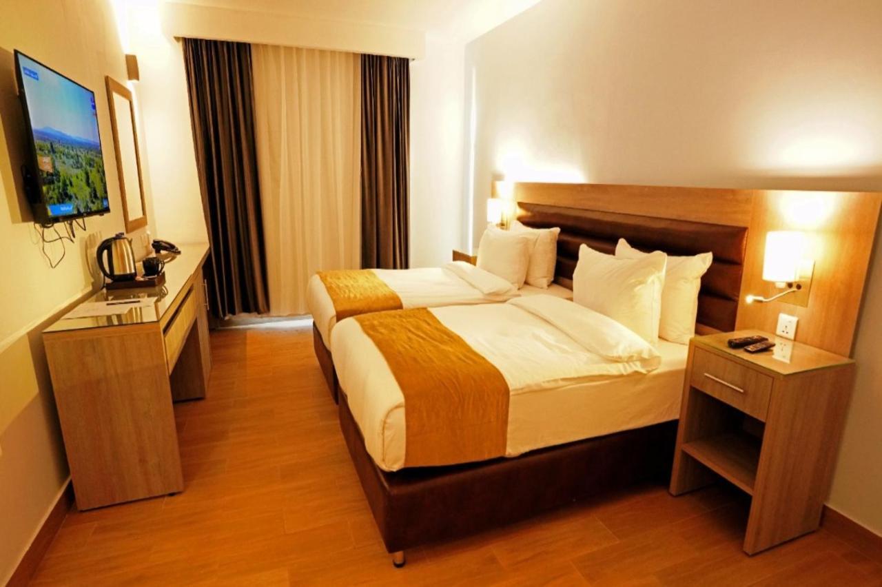 Baity Boutique Hotel Aqaba Esterno foto